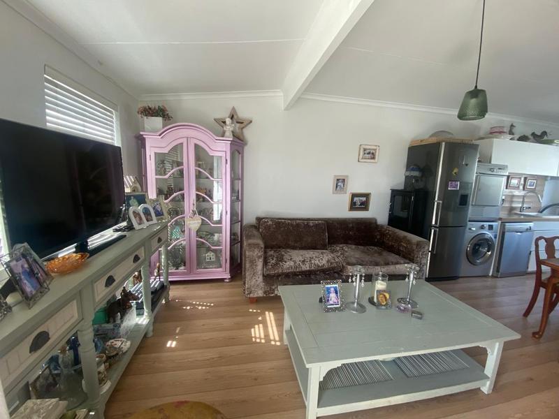 2 Bedroom Property for Sale in Goedemoed Western Cape